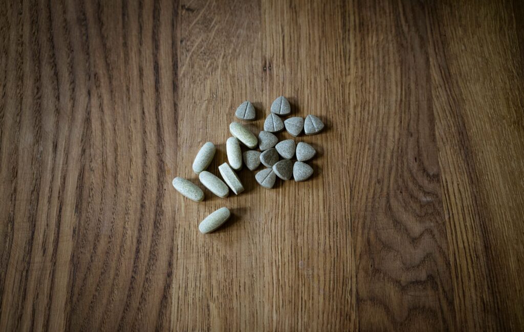prendre-medicaments-menopause